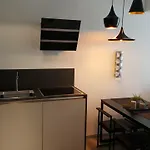Vip, With Free Garage Parking Appartement Pula