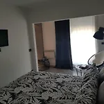 Appartement Vip, With Free Garage Parking *