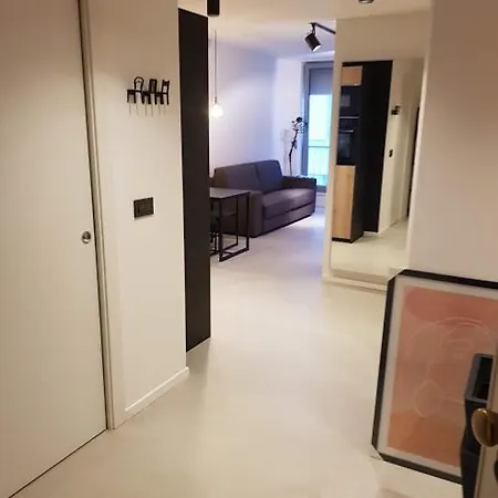 Vip, With Free Garage Parking *
