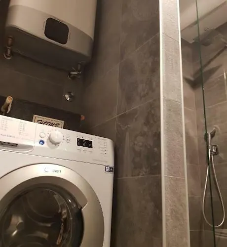 Vip, With Free Garage Parking Pula