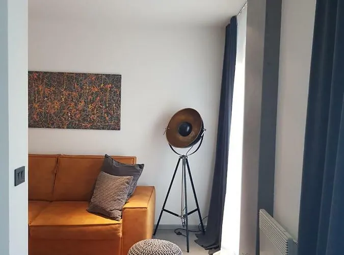 Vip, With Free Garage Parking