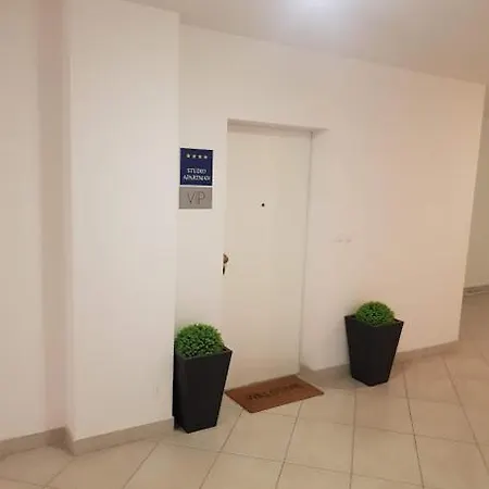 Apartment Vip, With Free Garage Parking