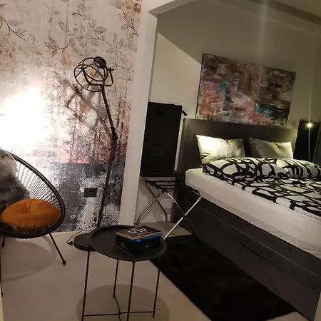 Vip, With Free Garage Parking Apartment Pula