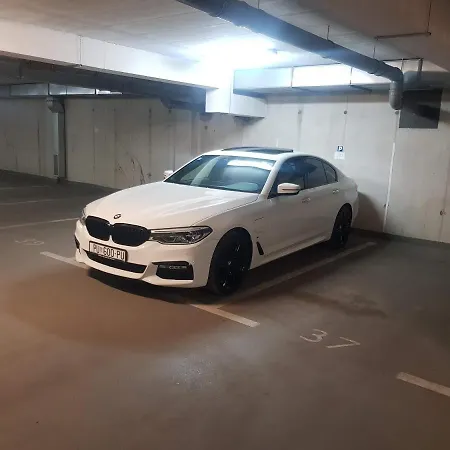 Vip, With Free Garage Parking Apartamento *