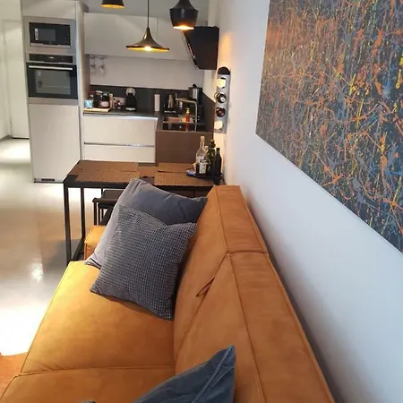 Apartment Vip, With Free Garage Parking