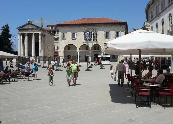 Vip, With Free Garage Parking Διαμέρισμα Πούλα